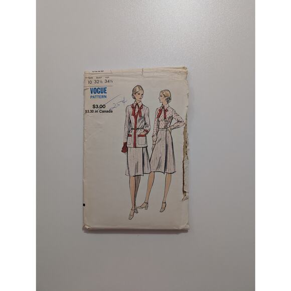 Vogue 8228 Vintage Suit and Blouse Pattern 1950's Original Size 10 - Picture 1 of 4